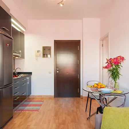 Apartment Flatguest Triana